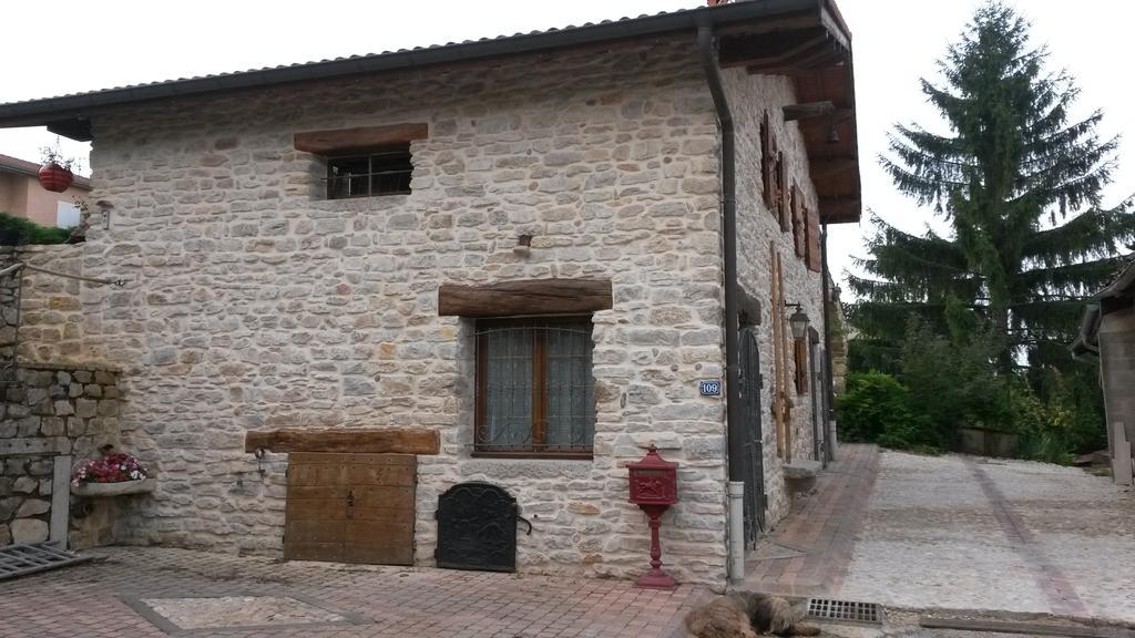 Вилла Le Grangeon 01 Амберьё-ан-Бюже Экстерьер фото